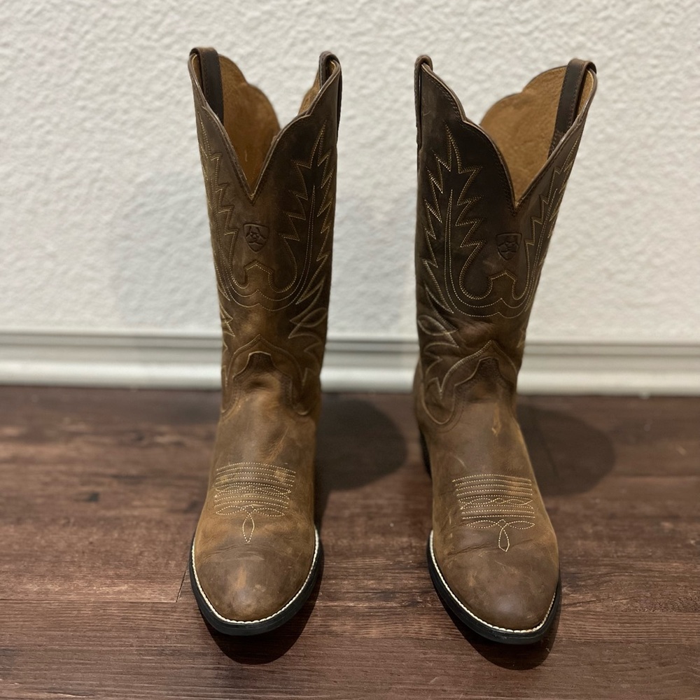 Ariat Heritage R Toe Western Boot